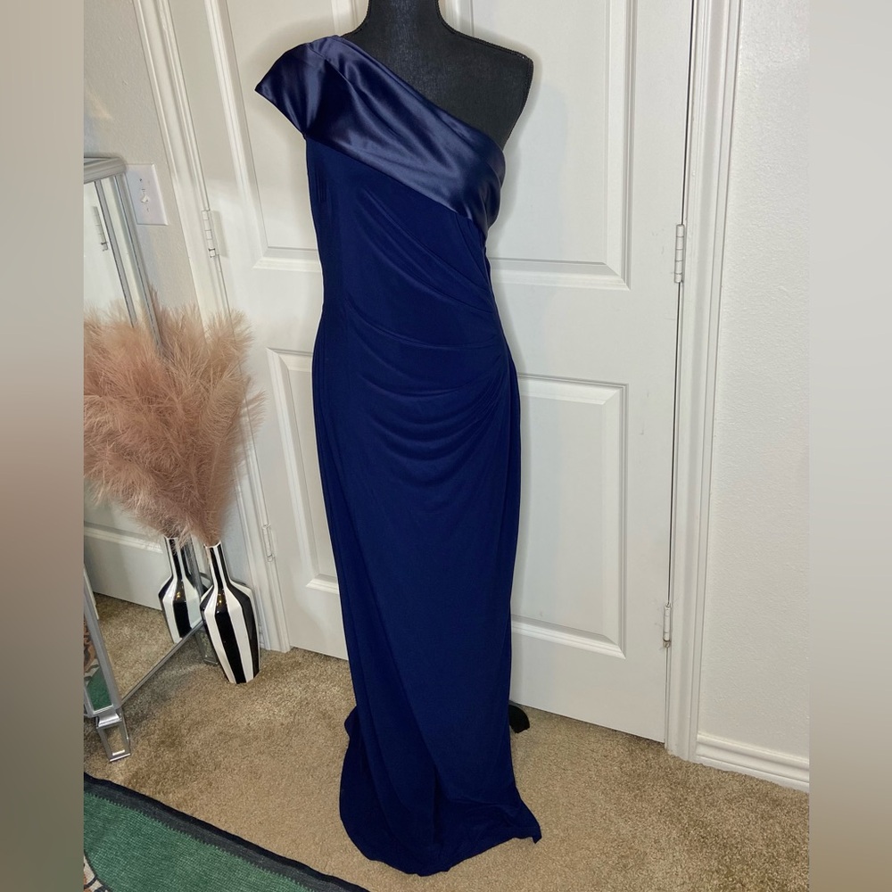 Lauren Ralph Lauren One-Shoulder Blue Evening Gown Size 12